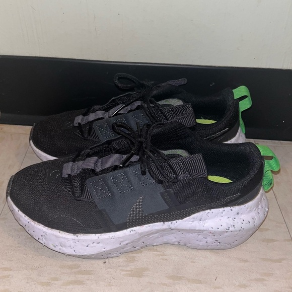 Nike Black Crater Impact Woman Size 6.5 - Picture 3 of 7